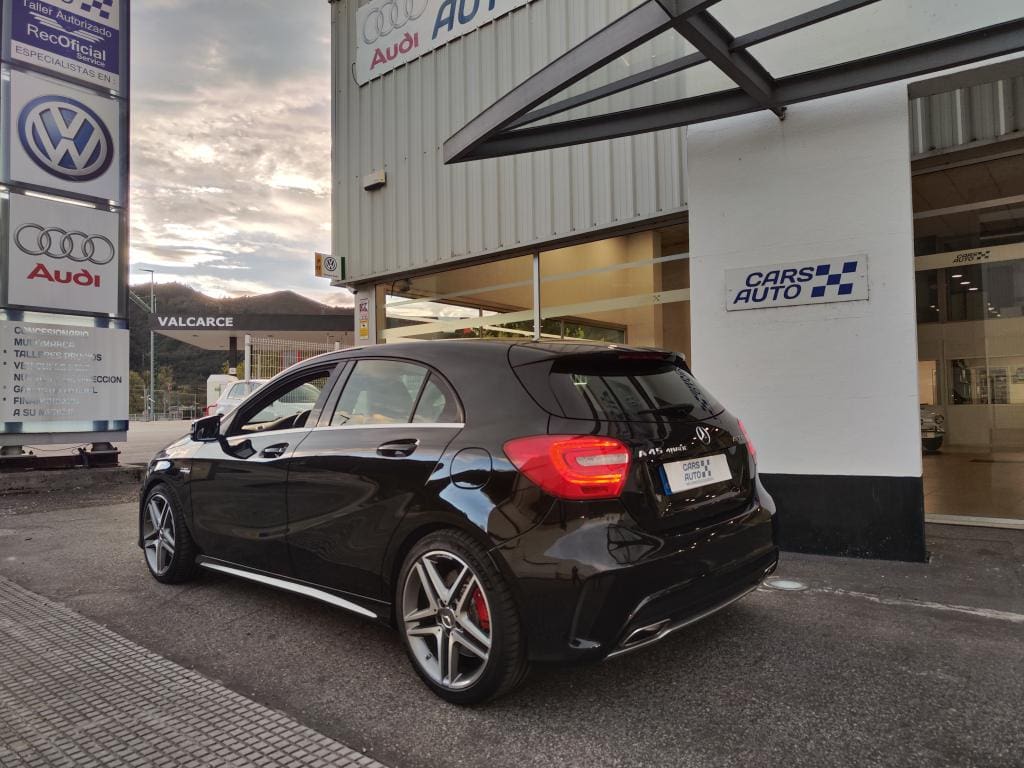 Mercedes Benz A-45 AMG 4-Matic 381cv