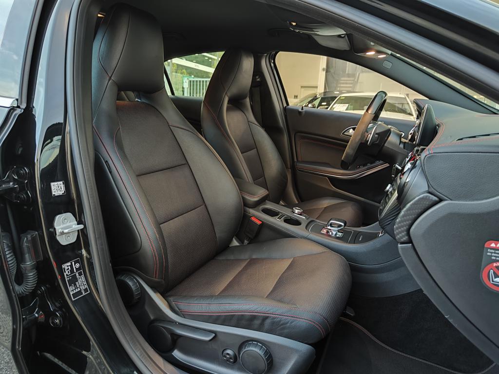 Mercedes Benz A-45 AMG 4-Matic 381cv
