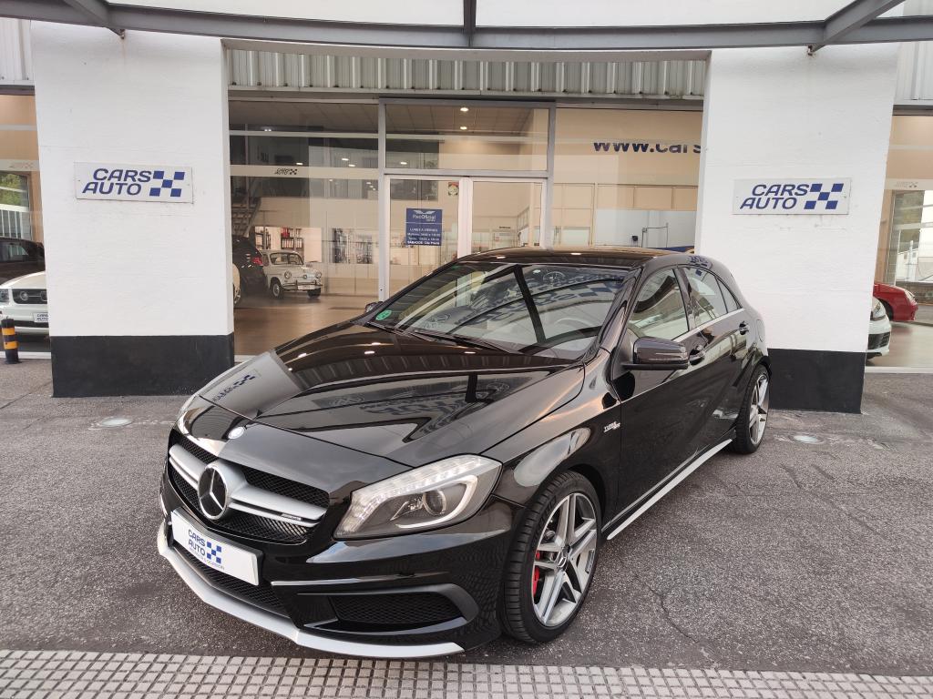 Mercedes Benz A45 AMG 4-Matic